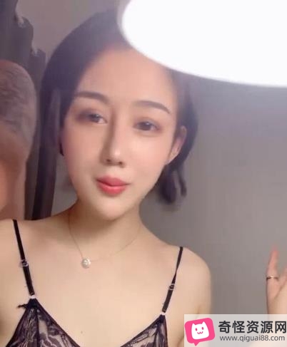 盛世美颜女主播 于小雅直播截图