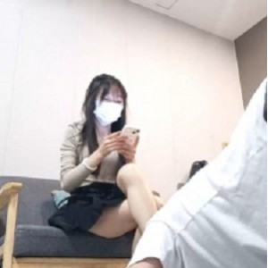 皮鞋白袜踩踏碾压喂食闻原味舔裸足bf28314544*96045分钟