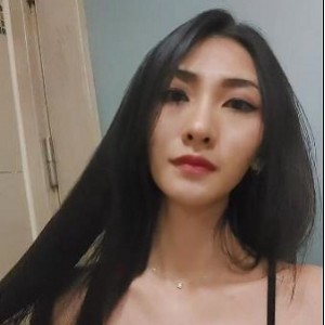 李月如自拍合集：FannyLyOnlyFans刘玥闺蜜，13V-8.2G，洋男友特写用嘴无保护一应俱全