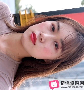 高挑美女黑丝包臀裙高跟长腿视频9V清晰度4.4G百度云下载